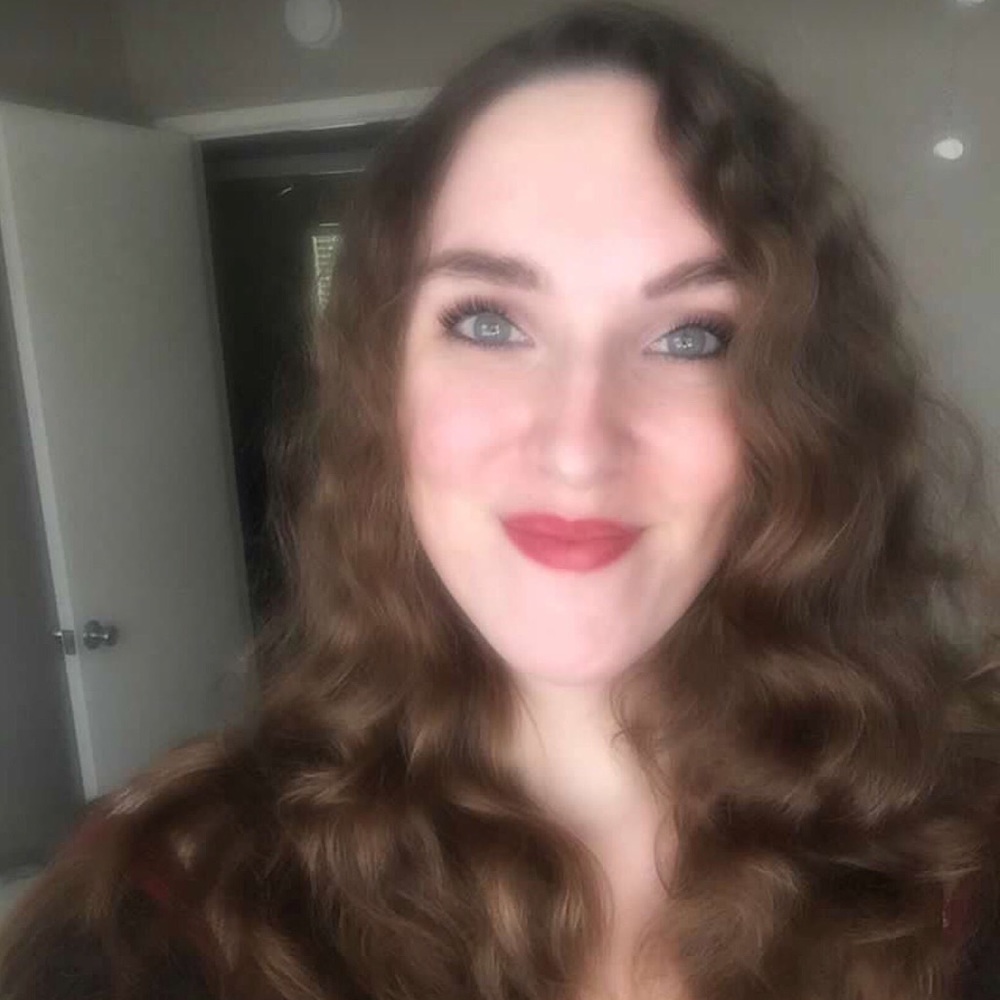 Meet your Posher, Leah